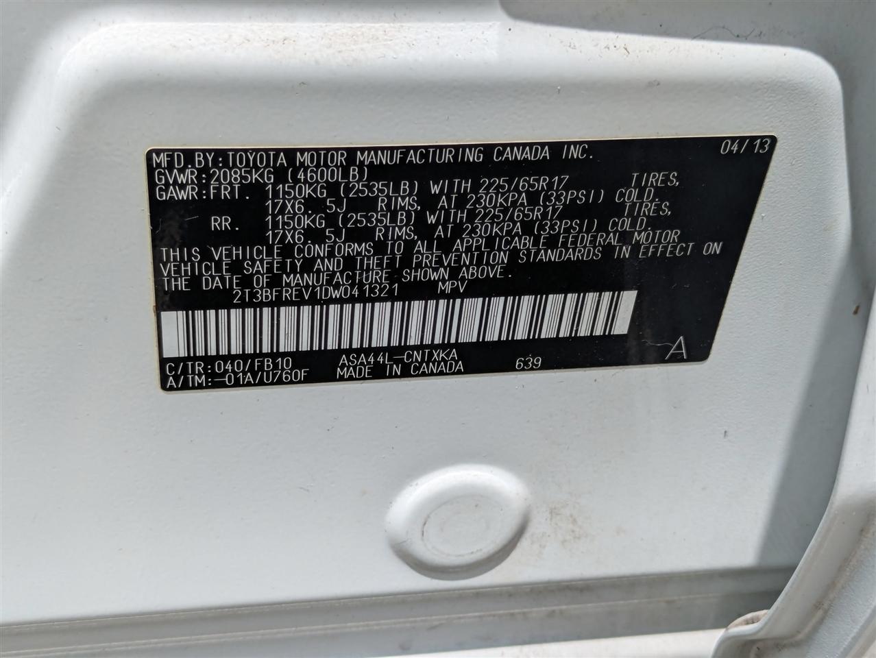 Toyota RAV4 LE AWD 2013