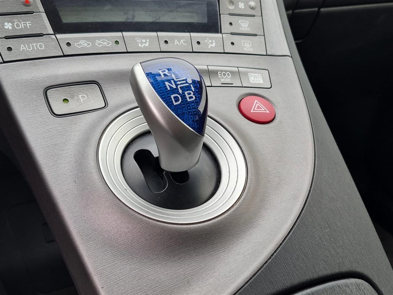 Toyota Prius Four 2015