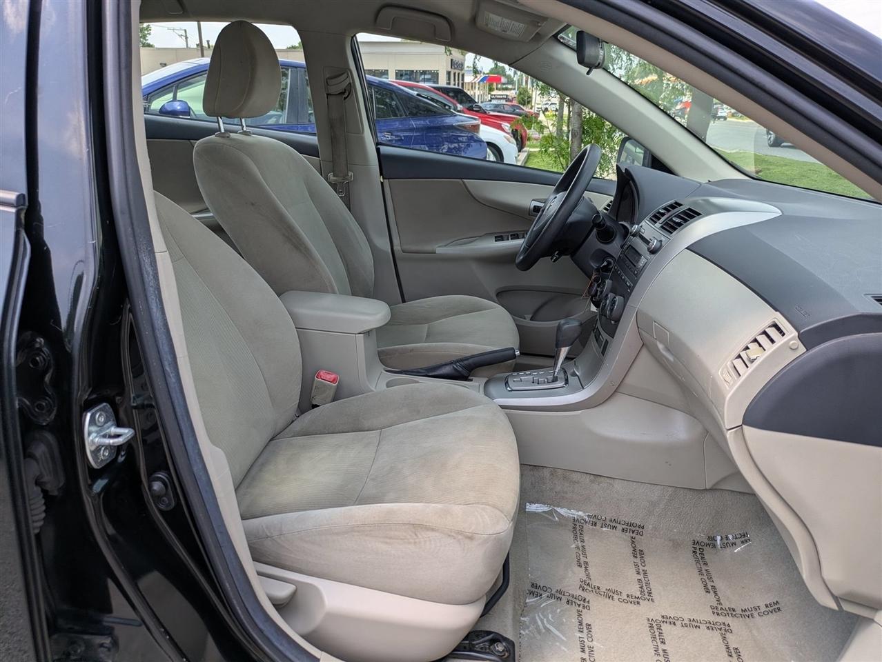 Toyota Corolla S 4D Sedan 2011