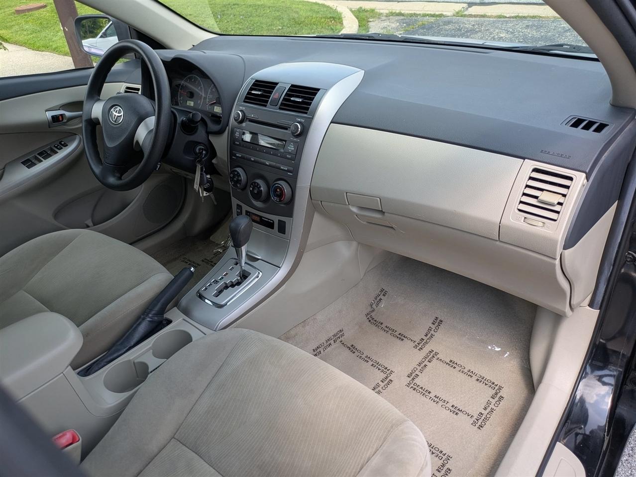 Toyota Corolla S 4D Sedan 2011