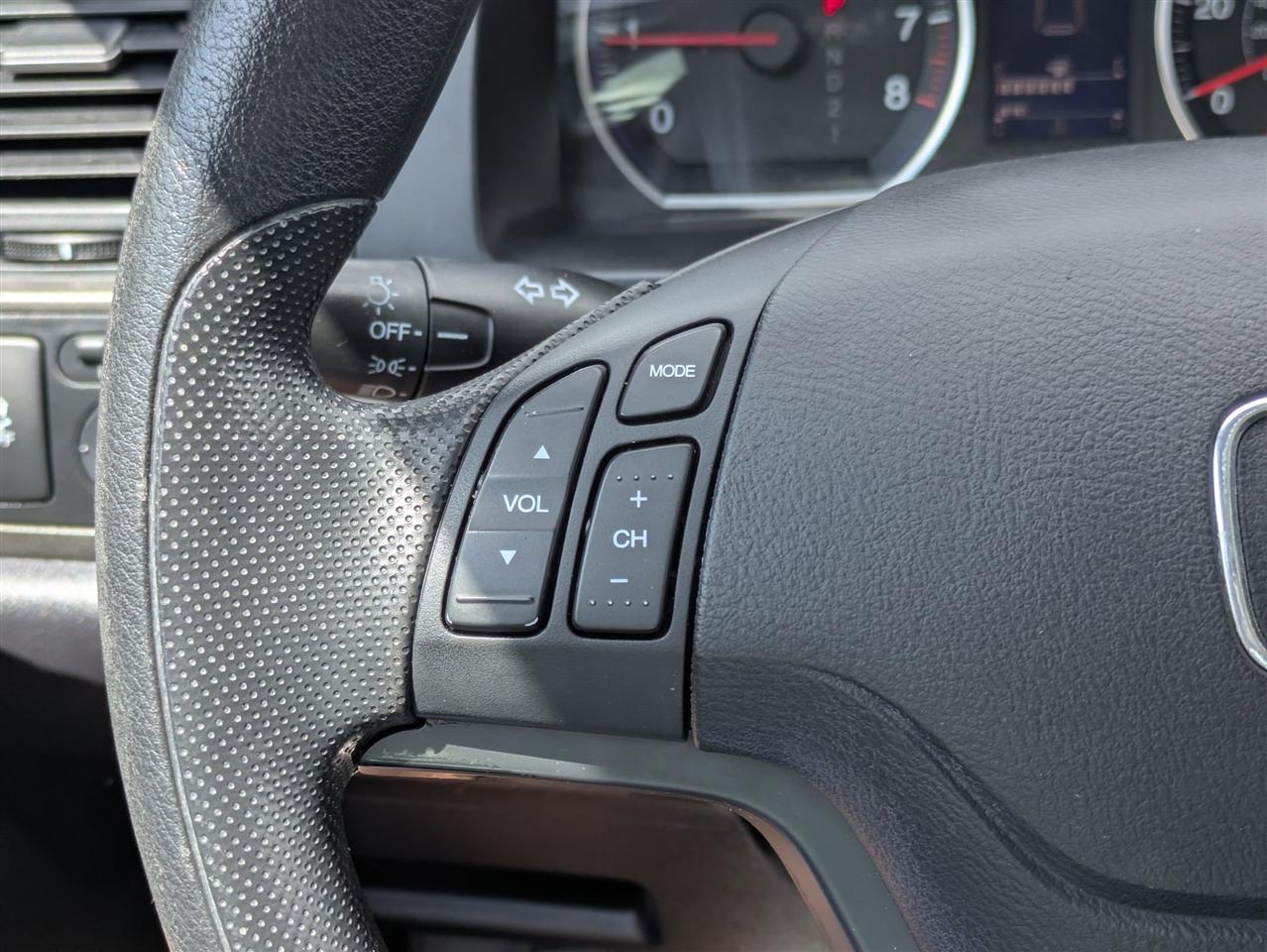 Honda CR-V SE 4WD 5-Speed AT 2011
