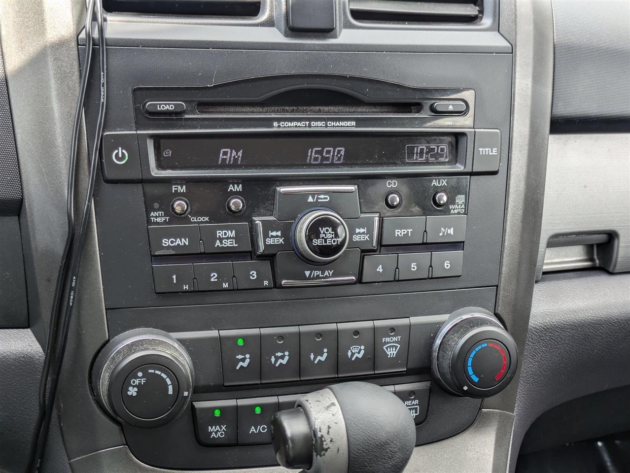 Honda CR-V SE 4WD 5-Speed AT 2011