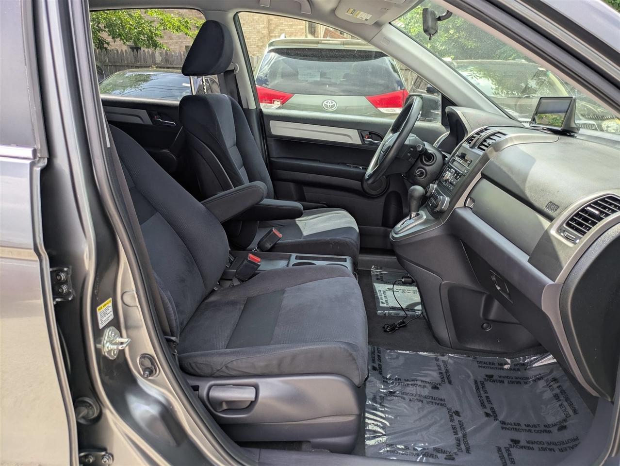 Honda CR-V SE 4WD 5-Speed AT 2011