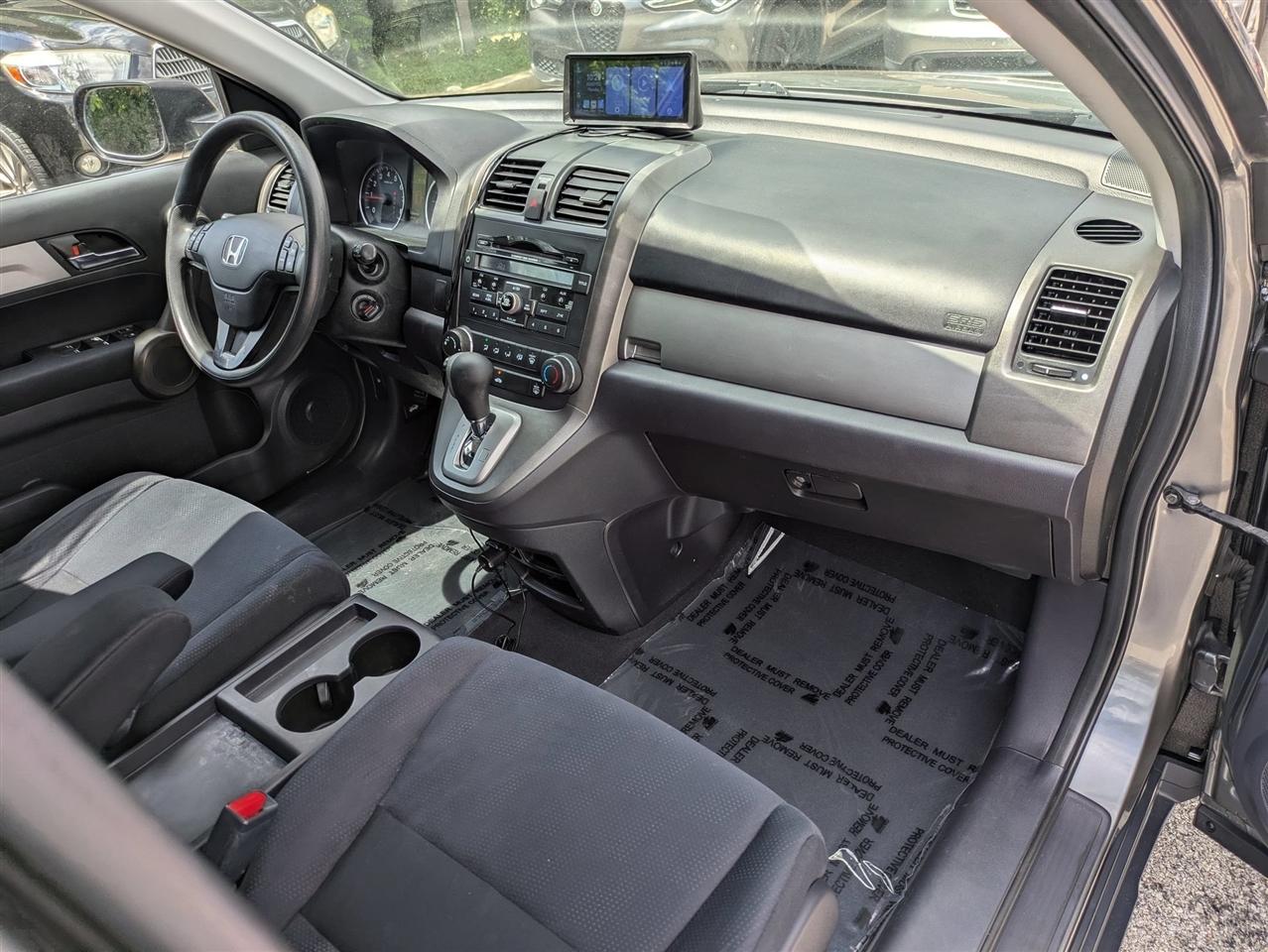 Honda CR-V SE 4WD 5-Speed AT 2011