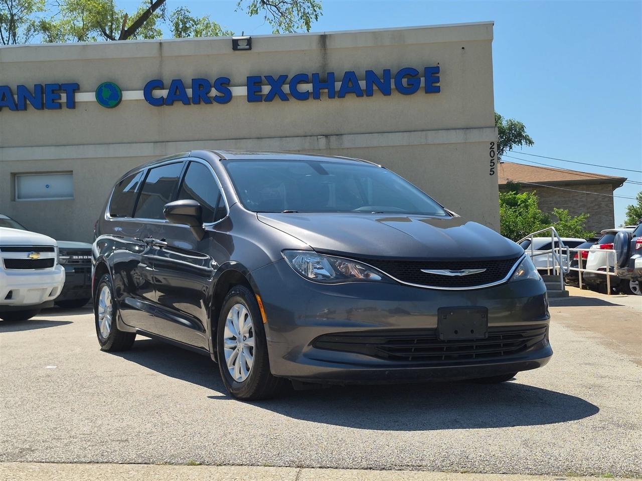 2017 Chrysler Pacifica Touring
