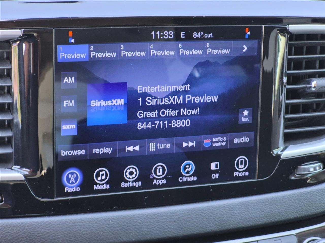Chrysler Pacifica Touring 2017