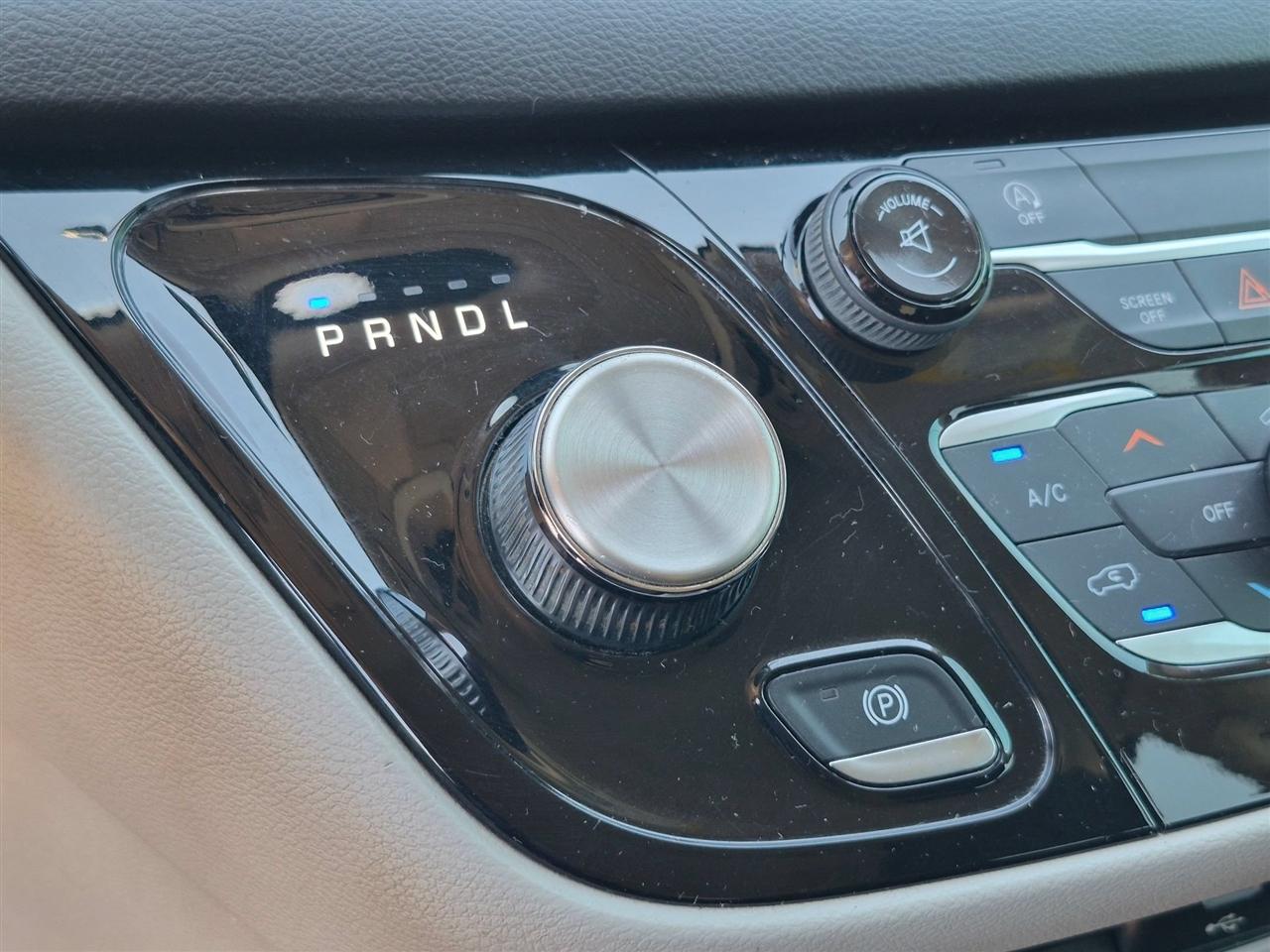Chrysler Pacifica Touring 2017