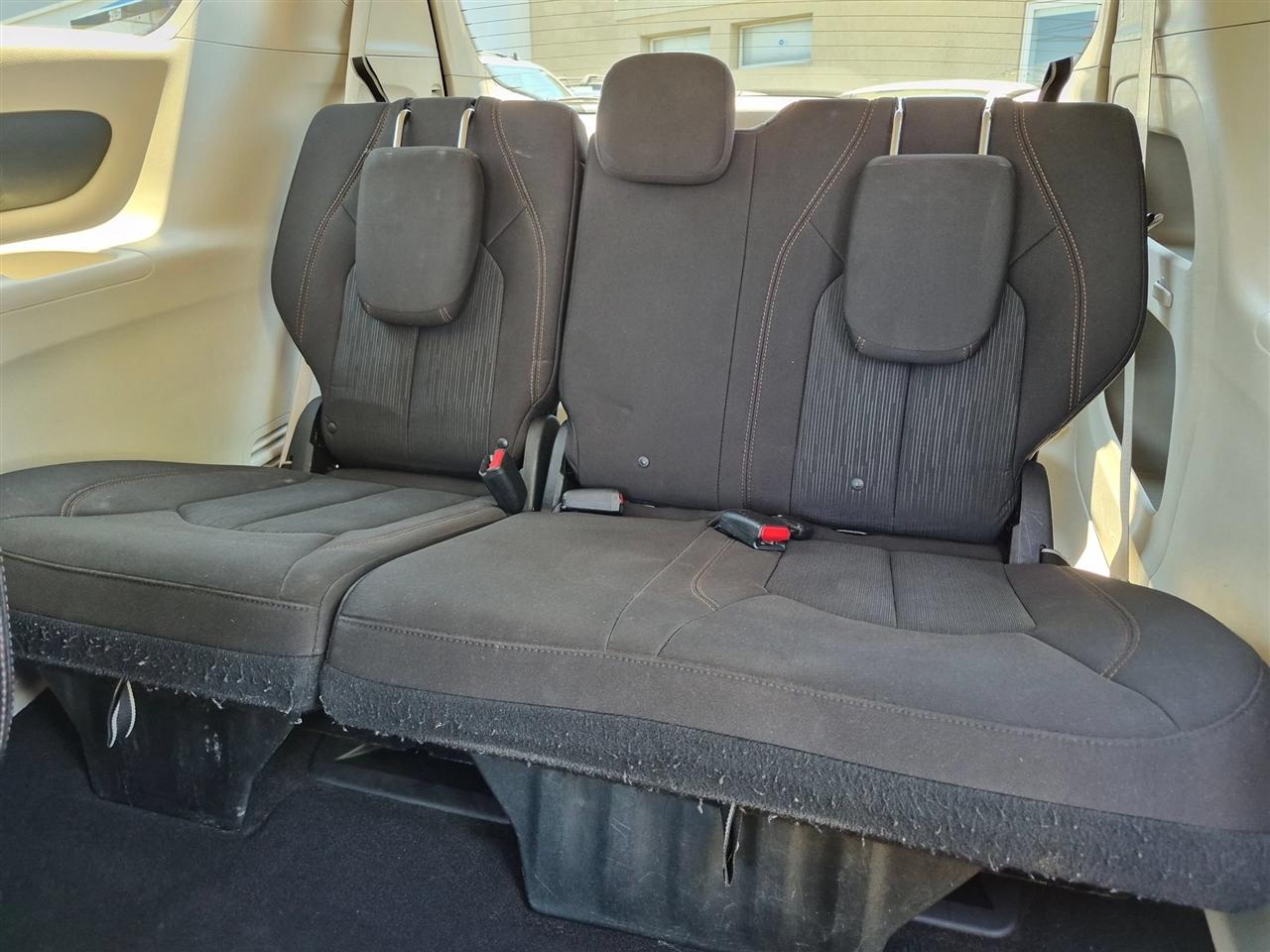 Chrysler Pacifica Touring 2017