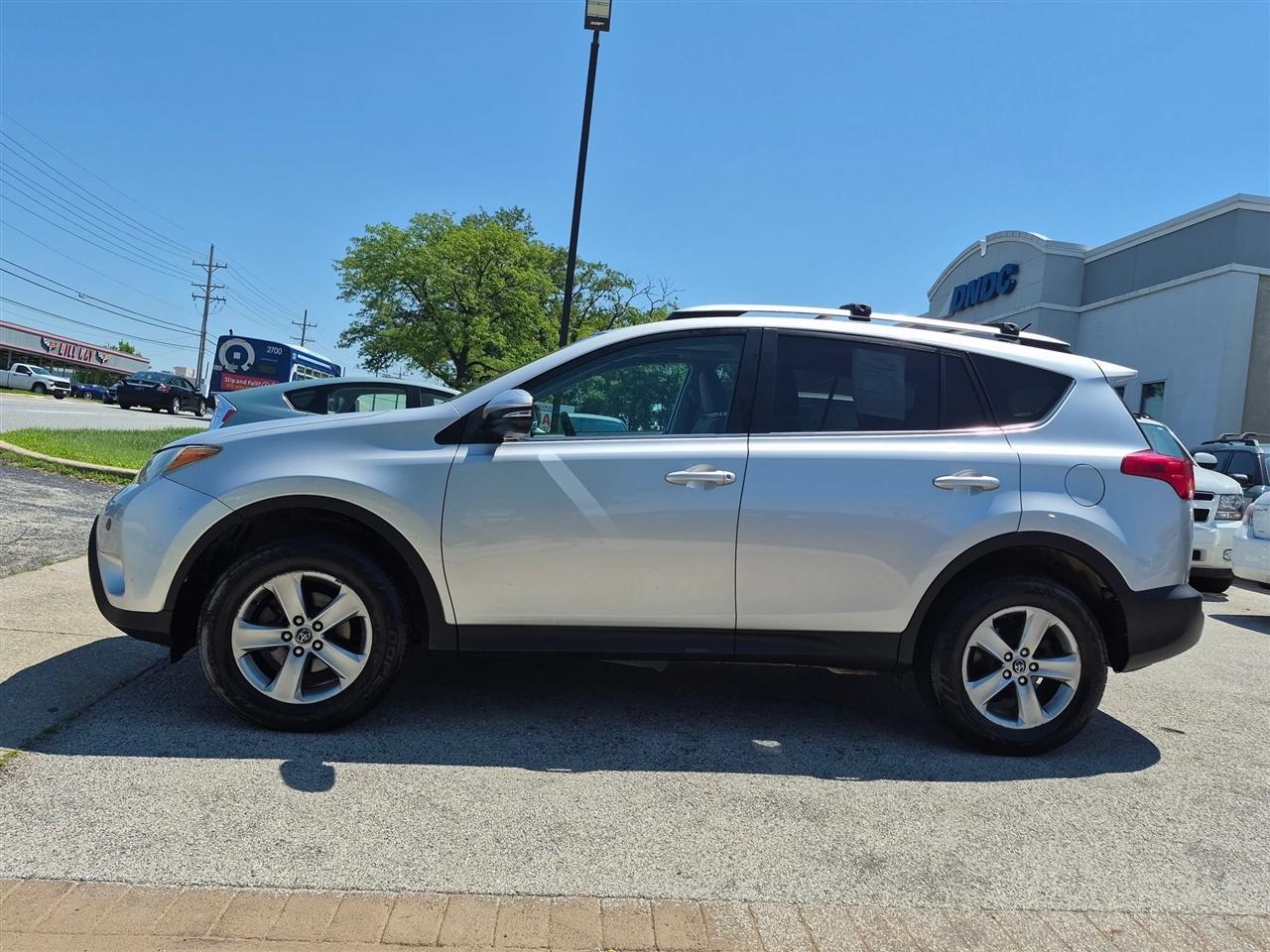 Toyota RAV4 XLE AWD 2015