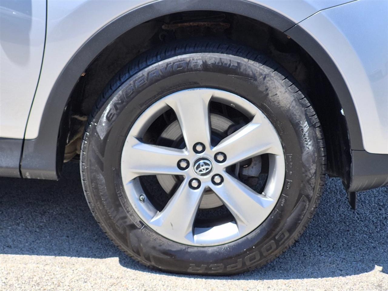 Toyota RAV4 XLE AWD 2015