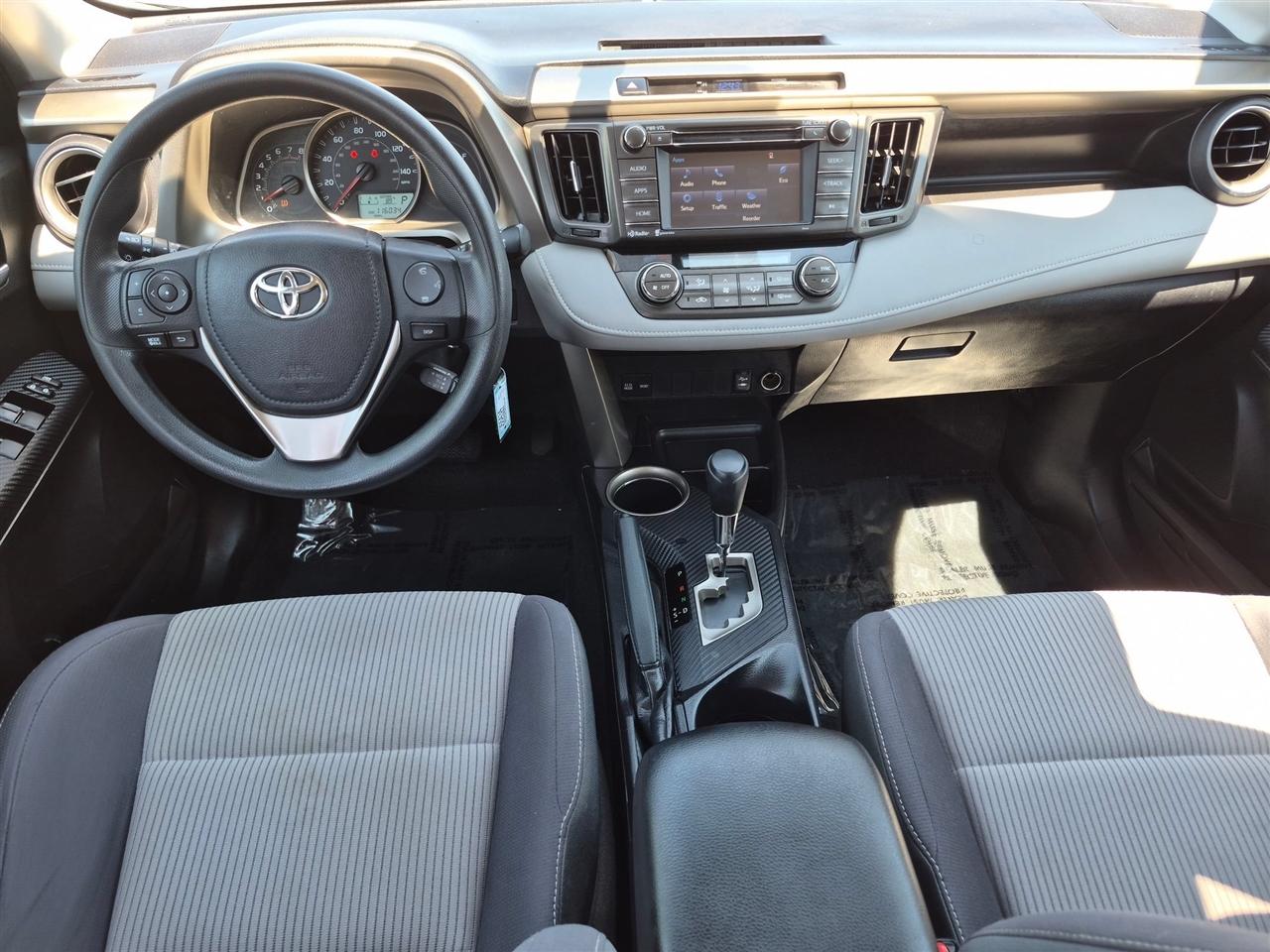 Toyota RAV4 XLE AWD 2015