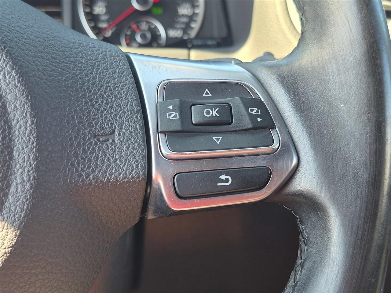 Volkswagen Tiguan SE R-Line Black 4D SUV 4Motion 2016