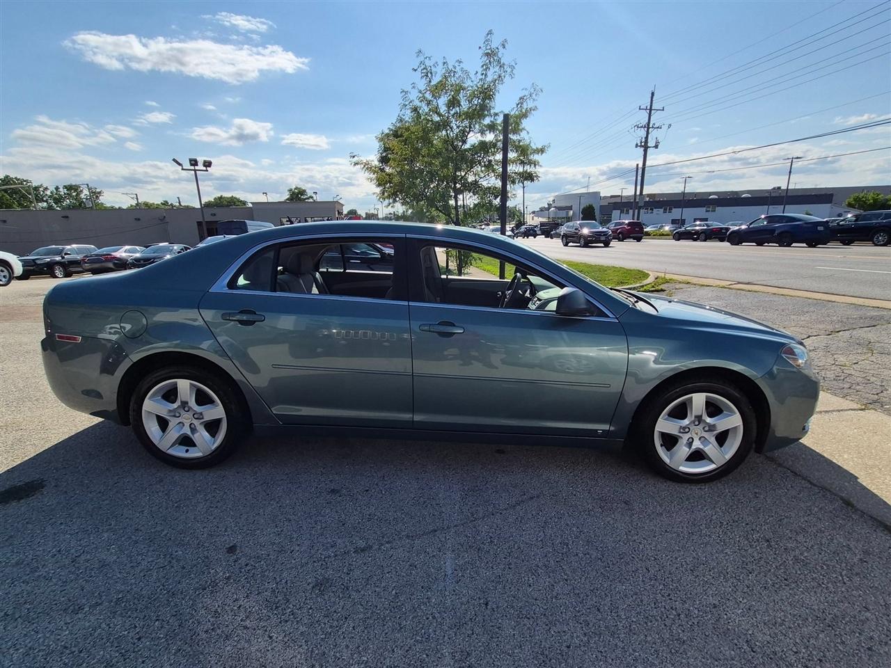 Chevrolet Malibu LS 2009
