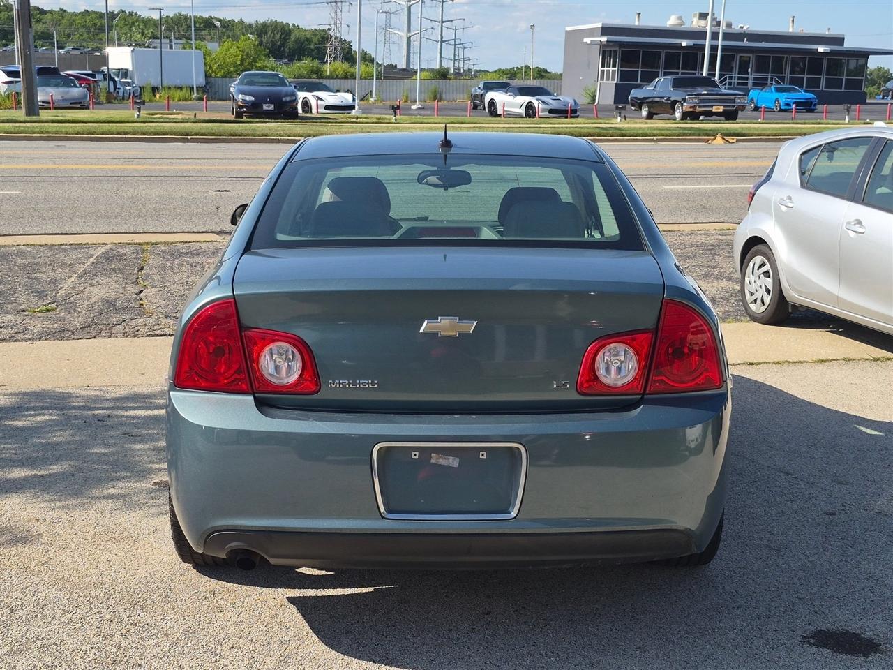 Chevrolet Malibu LS 2009