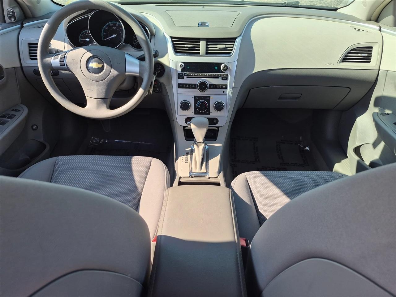 Chevrolet Malibu LS 2009