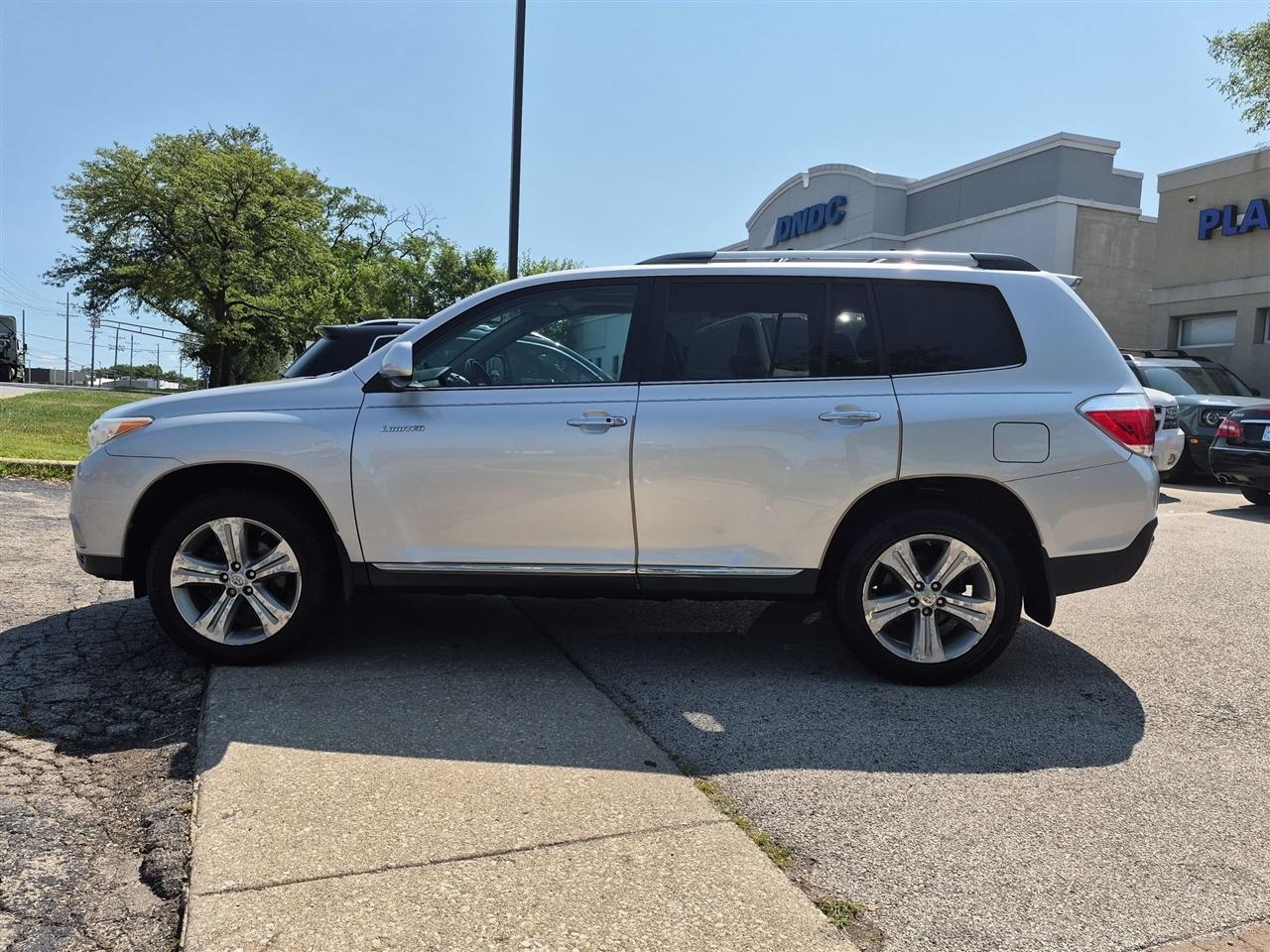 Toyota Highlander Limited AWD V6 2013