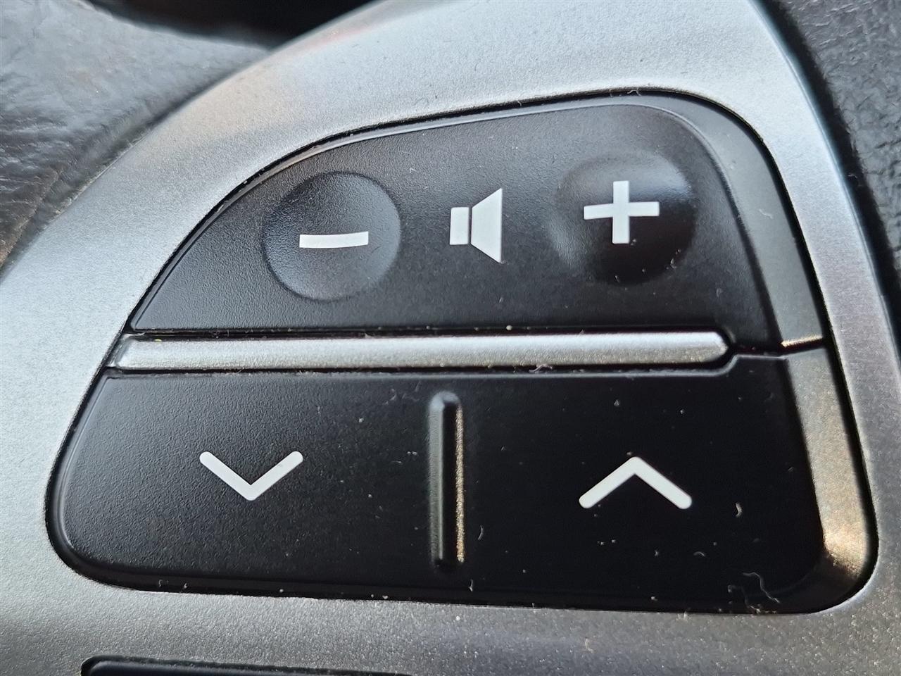 Toyota Highlander Limited AWD V6 2013