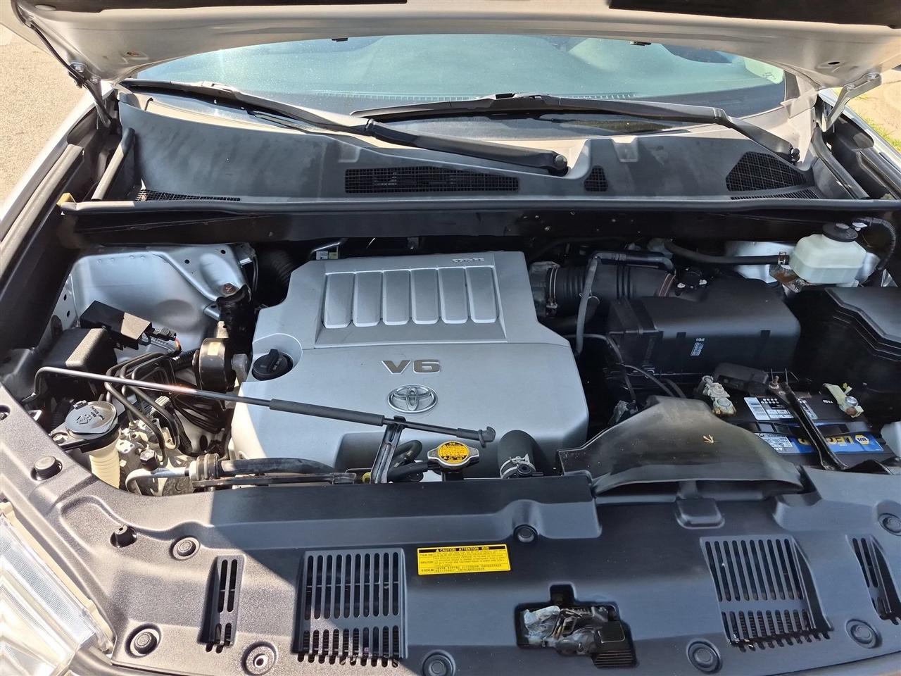 Toyota Highlander Limited AWD V6 2013