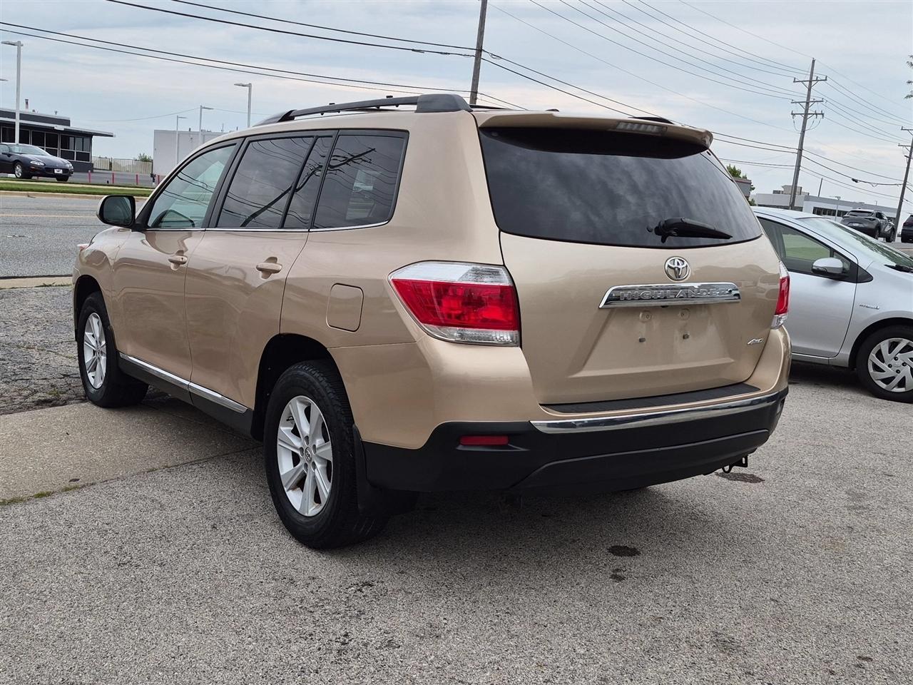 Toyota Highlander Limited AWD V6 2011