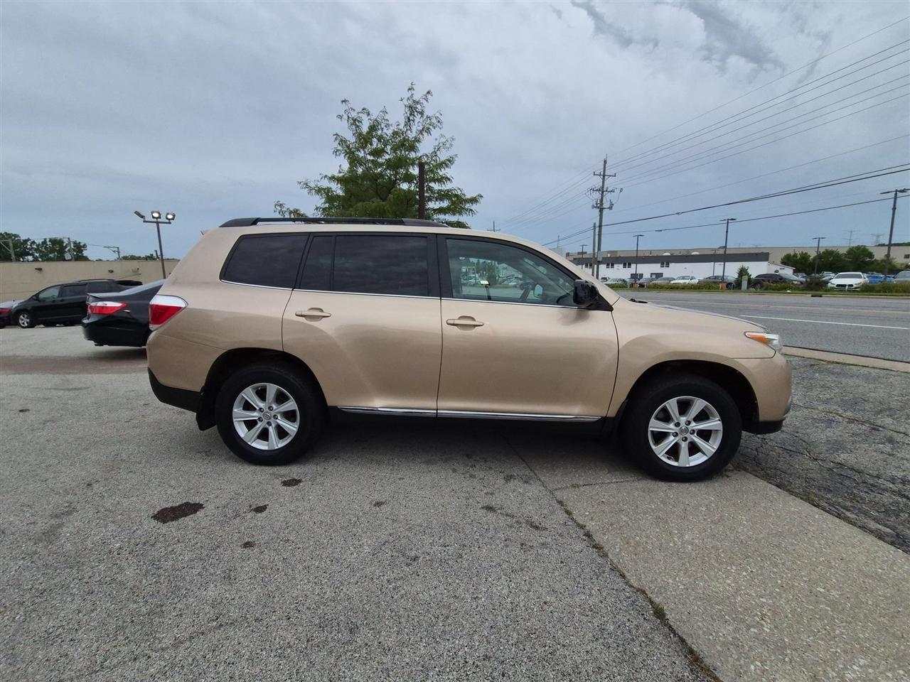 Toyota Highlander Limited AWD V6 2011