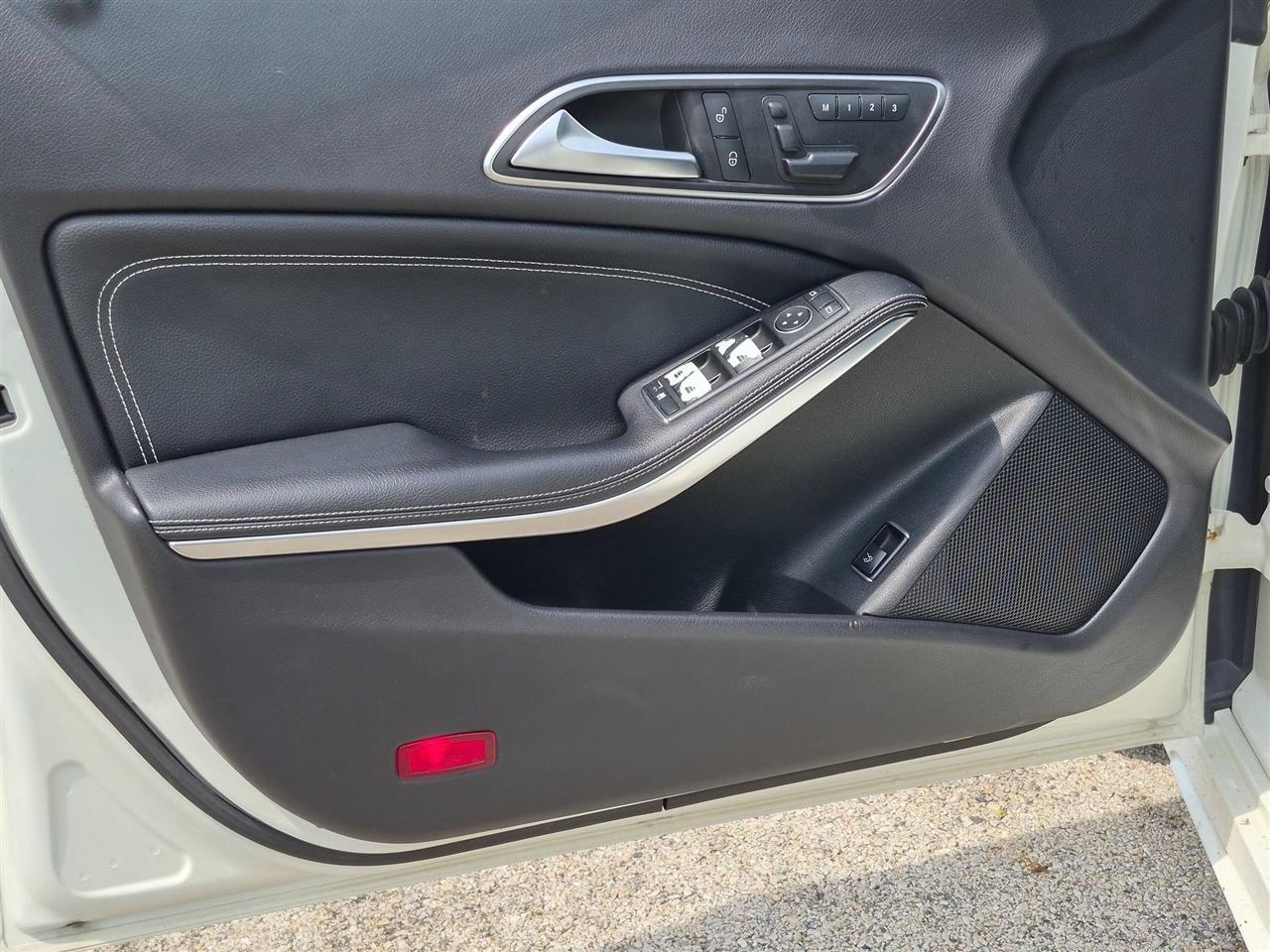 Mercedes-Benz CLA-Class CLA250 4MATIC 2015