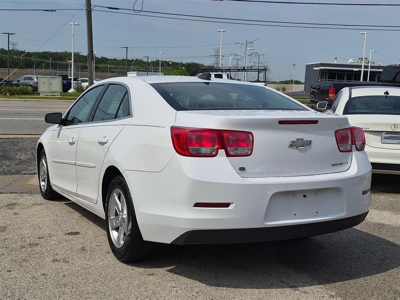 Chevrolet Malibu LS 4D Sedan 2015