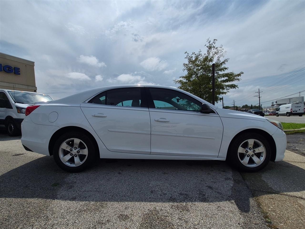 Chevrolet Malibu LS 4D Sedan 2015