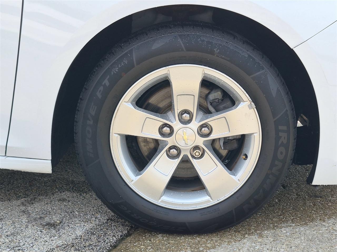 Chevrolet Malibu LS 4D Sedan 2015