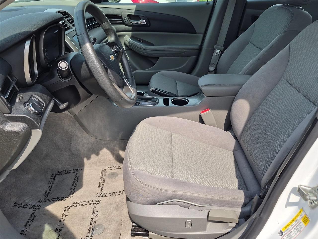 Chevrolet Malibu LS 4D Sedan 2015
