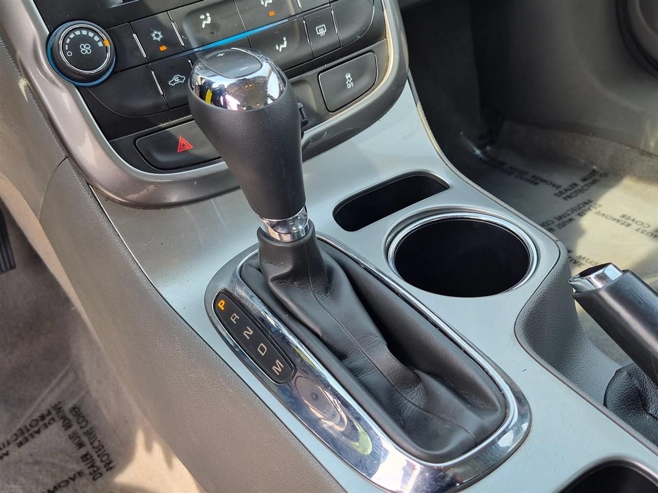 Chevrolet Malibu LS 4D Sedan 2015