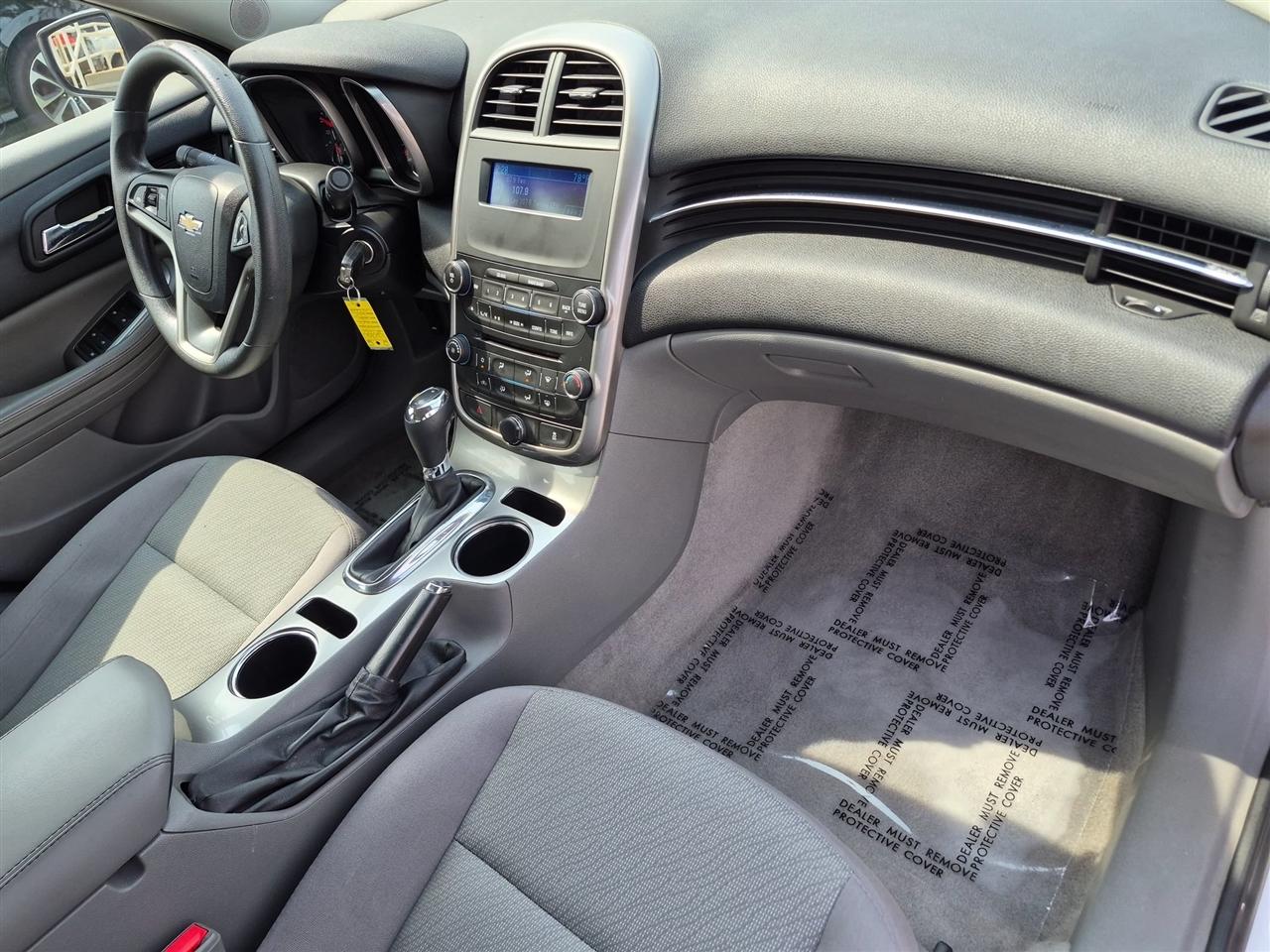 Chevrolet Malibu LS 4D Sedan 2015