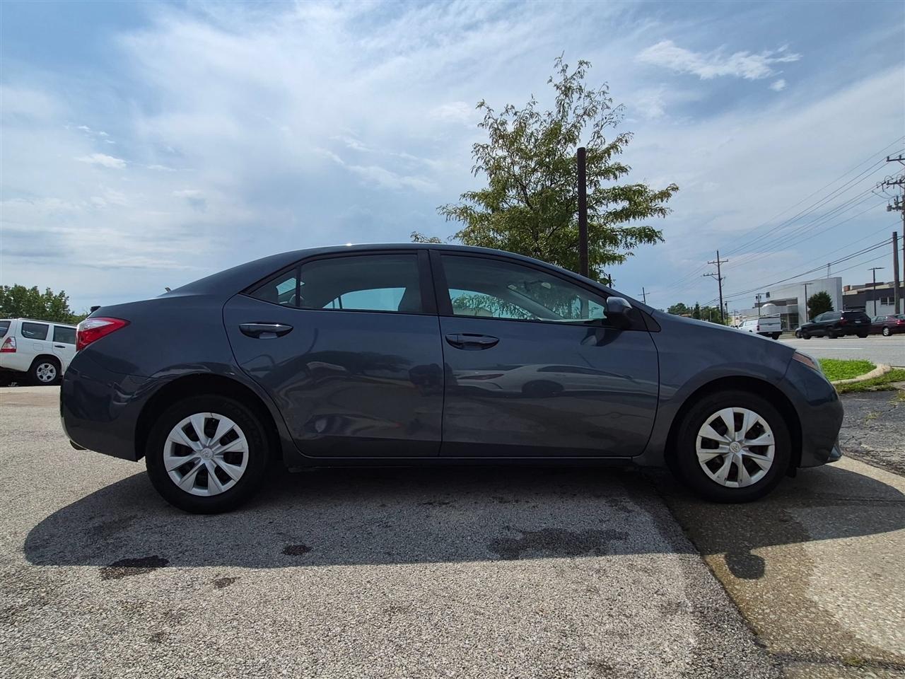 Toyota Corolla LE Eco CVT 2015