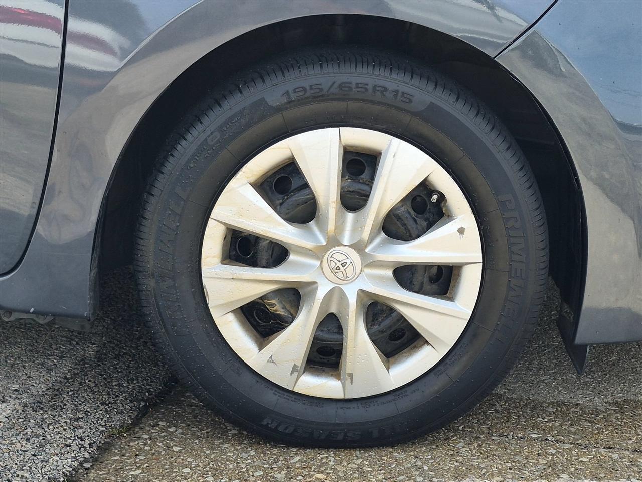 Toyota Corolla LE Eco CVT 2015