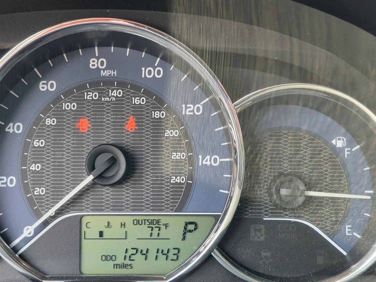 Toyota Corolla LE Eco CVT 2015