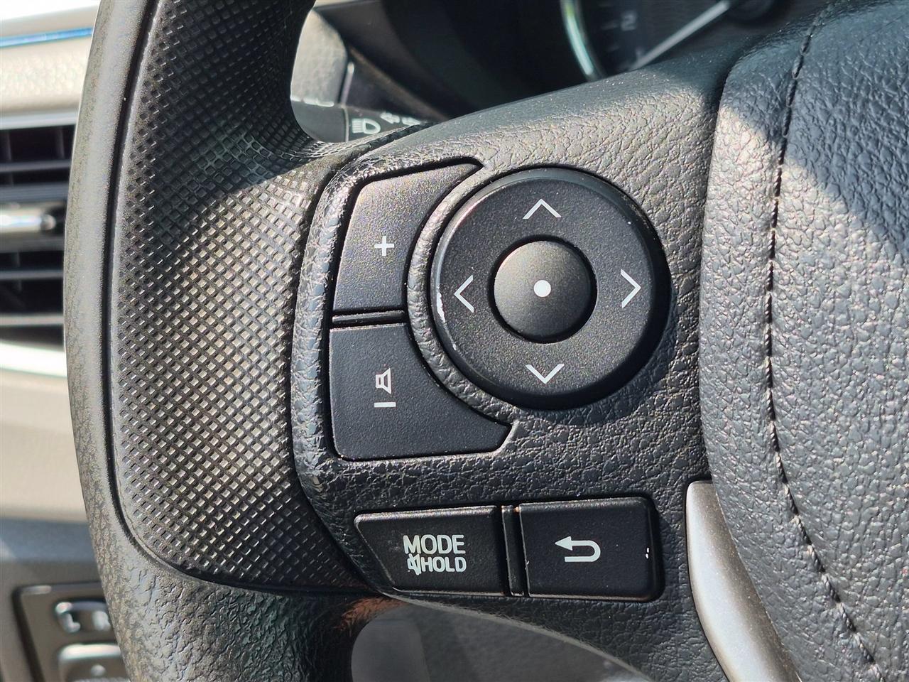 Toyota Corolla LE Eco CVT 2015