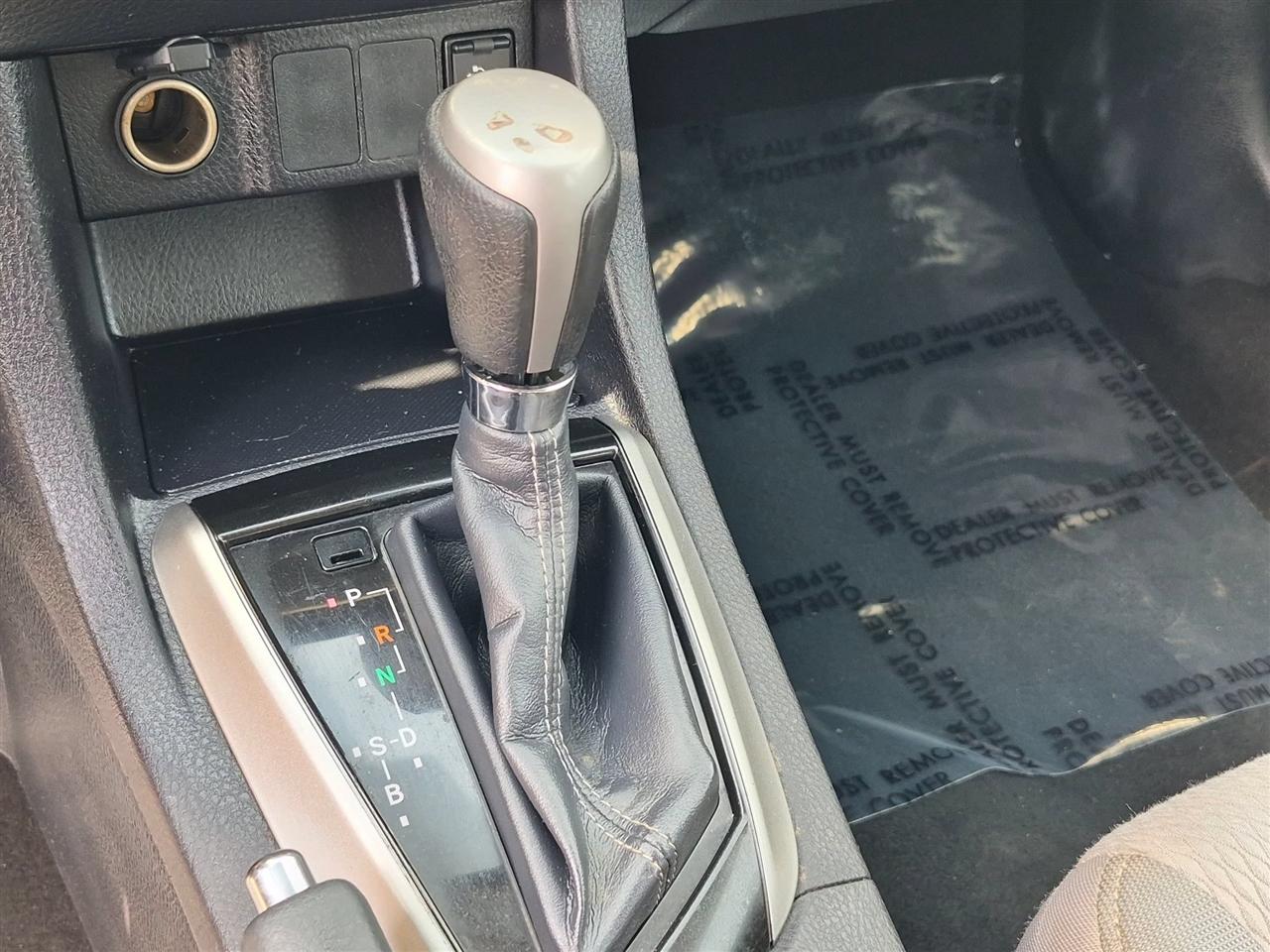 Toyota Corolla LE Eco CVT 2015