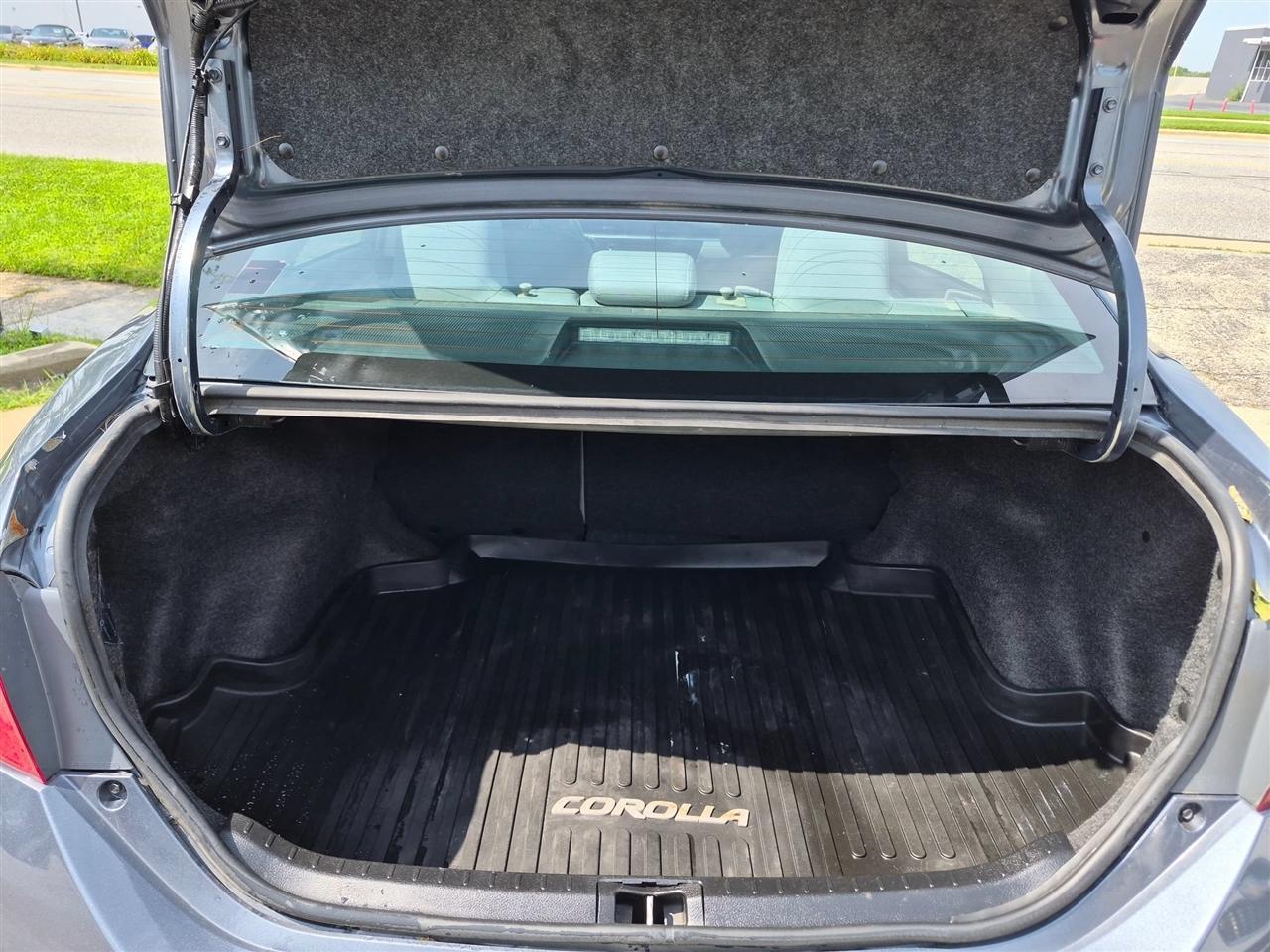 Toyota Corolla LE Eco CVT 2015