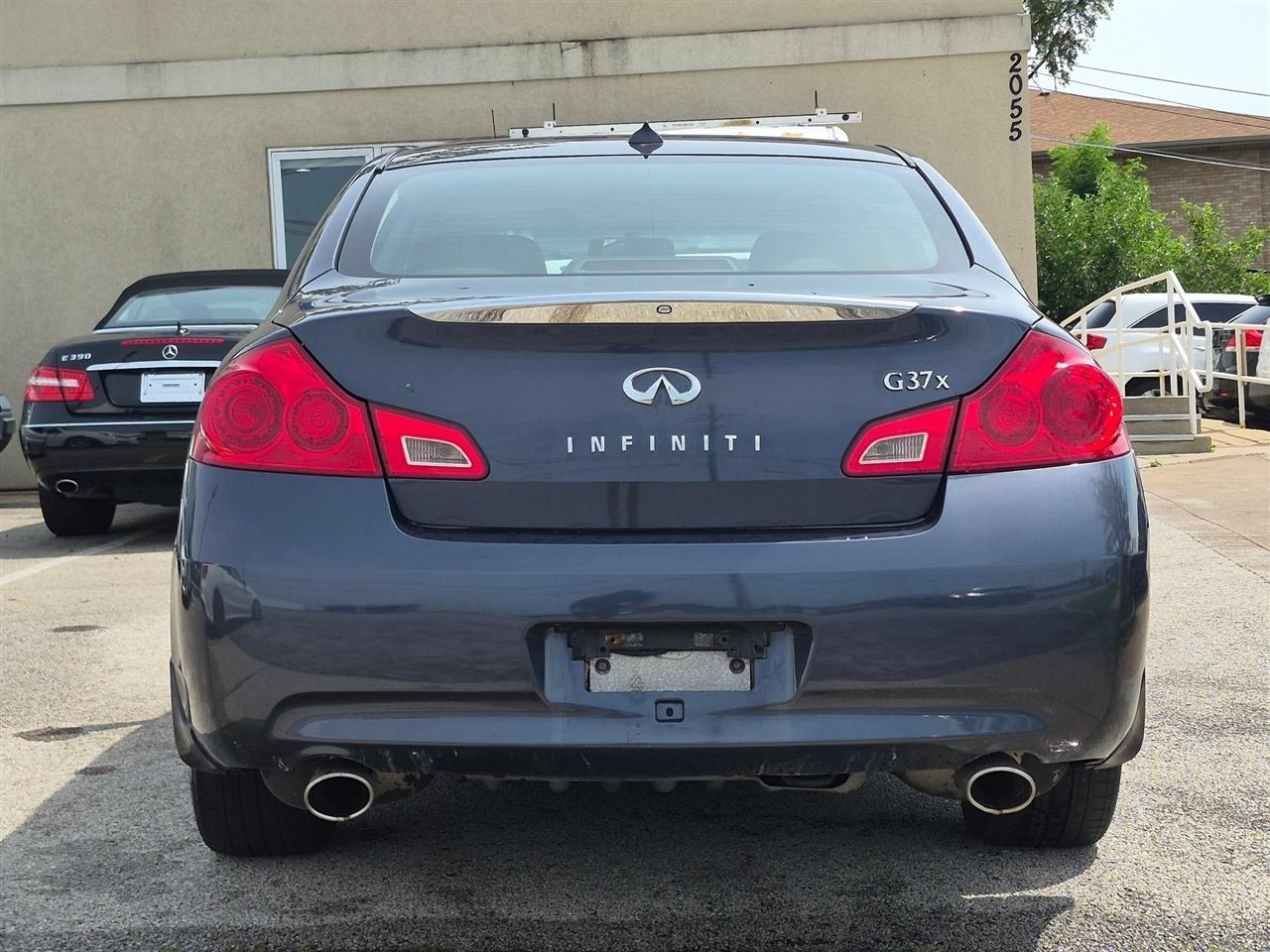 Infiniti G Sedan G37x AWD 2009