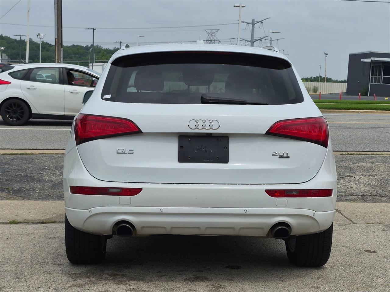 Audi Q5 2.0 quattro Premium 2013