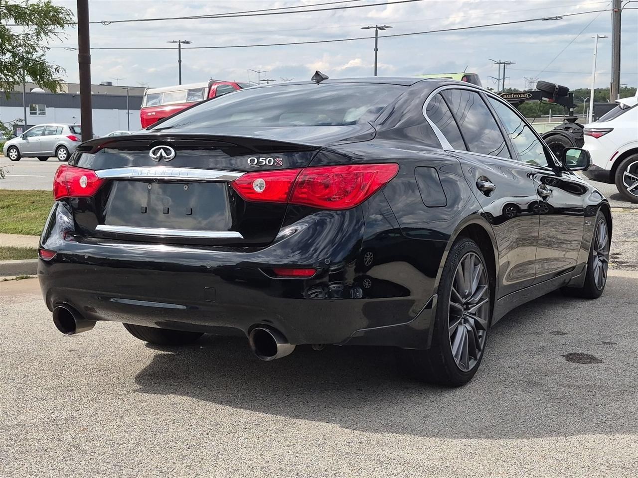 Infiniti Q50 Red Sport 400 AWD 2016