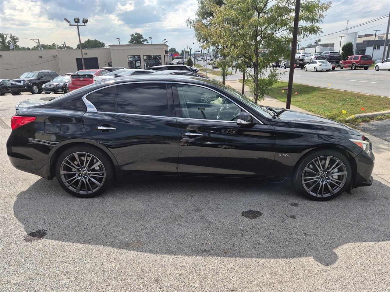 Infiniti Q50 Red Sport 400 AWD 2016
