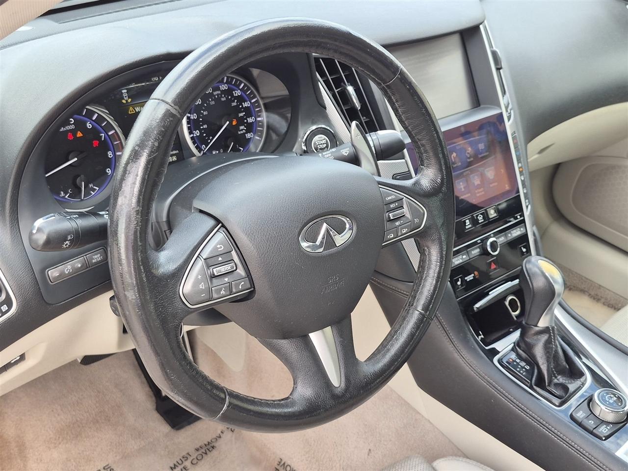 Infiniti Q50 Red Sport 400 AWD 2016