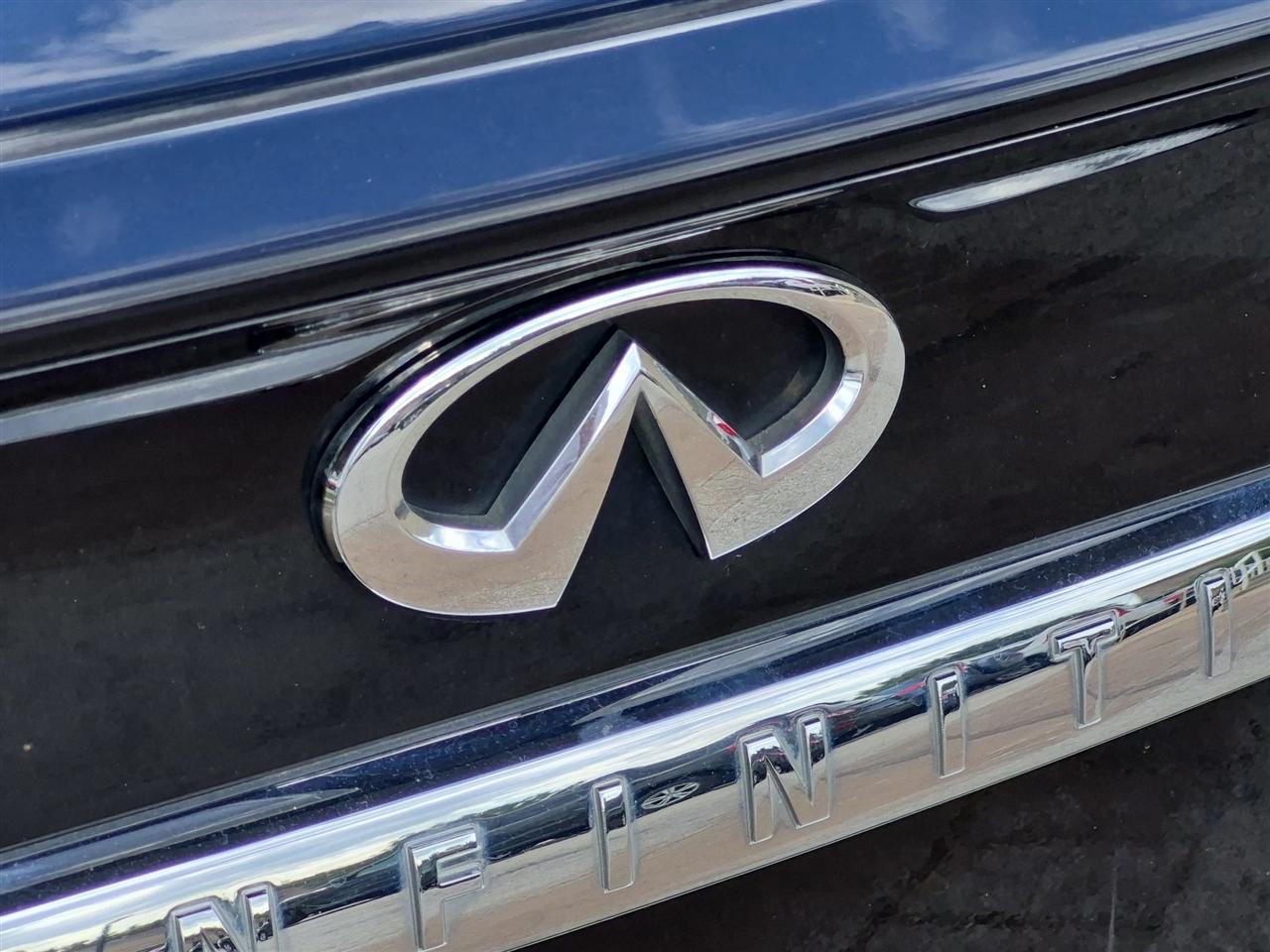 Infiniti Q50 Red Sport 400 AWD 2016