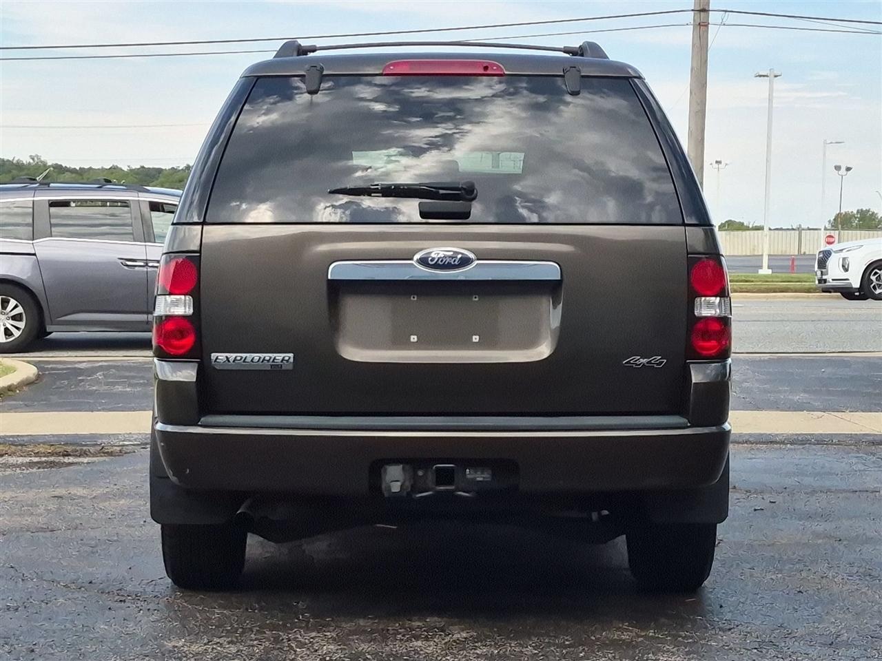 Ford Explorer XLT 4.0L 4WD 2008