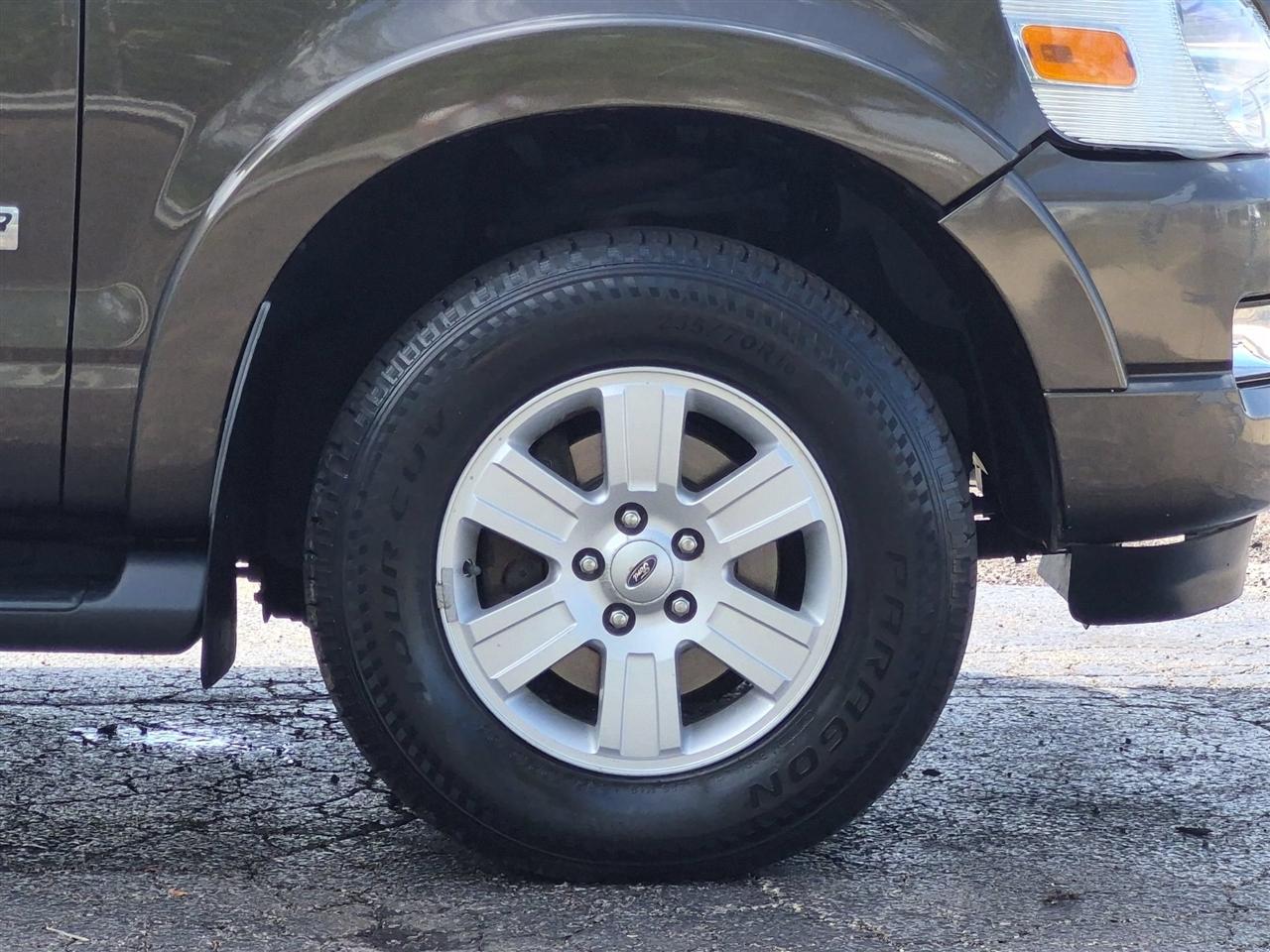 Ford Explorer XLT 4.0L 4WD 2008