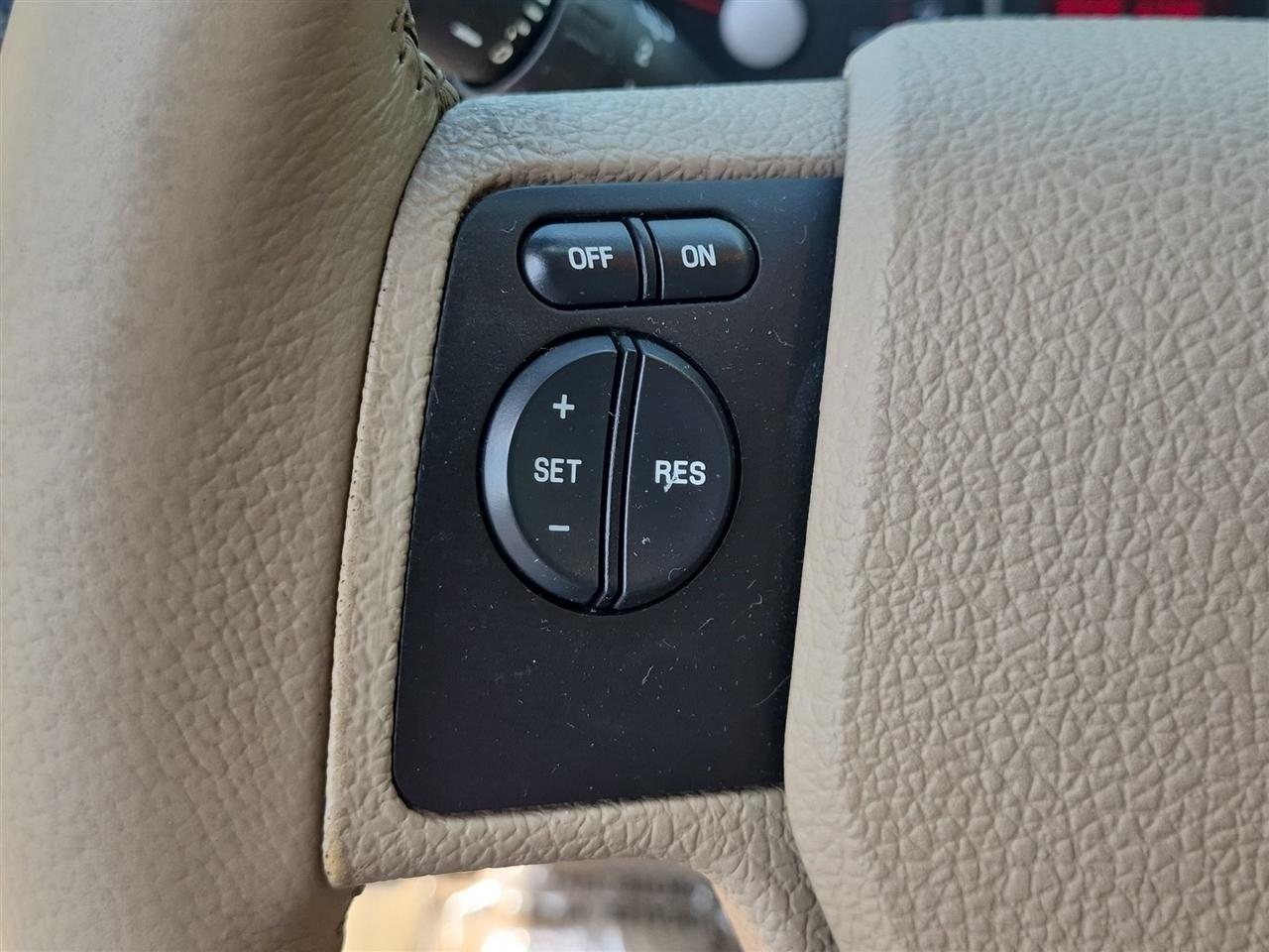 Ford Explorer XLT 4.0L 4WD 2008