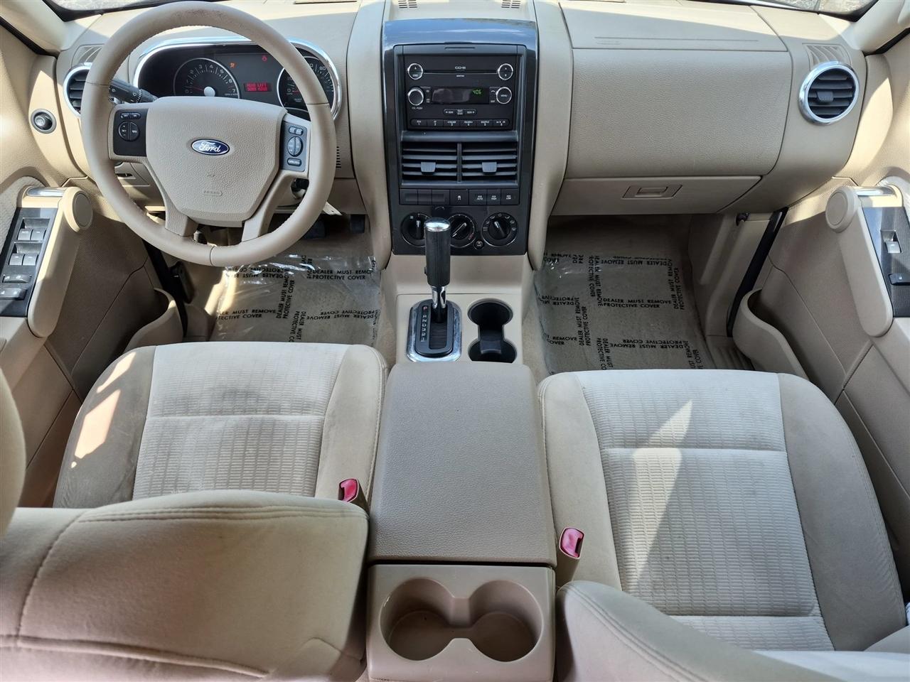 Ford Explorer XLT 4.0L 4WD 2008