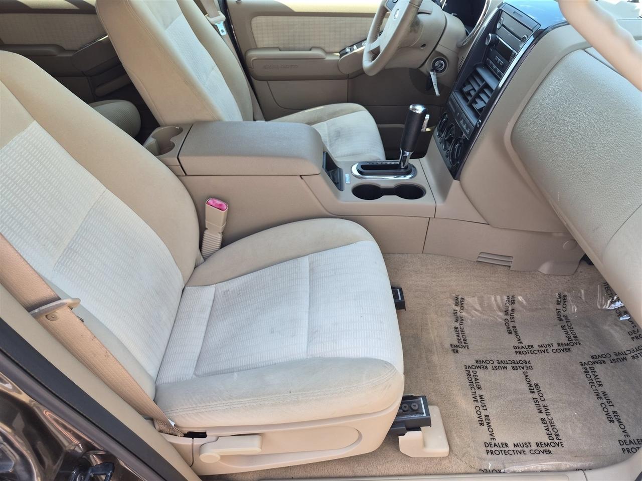 Ford Explorer XLT 4.0L 4WD 2008