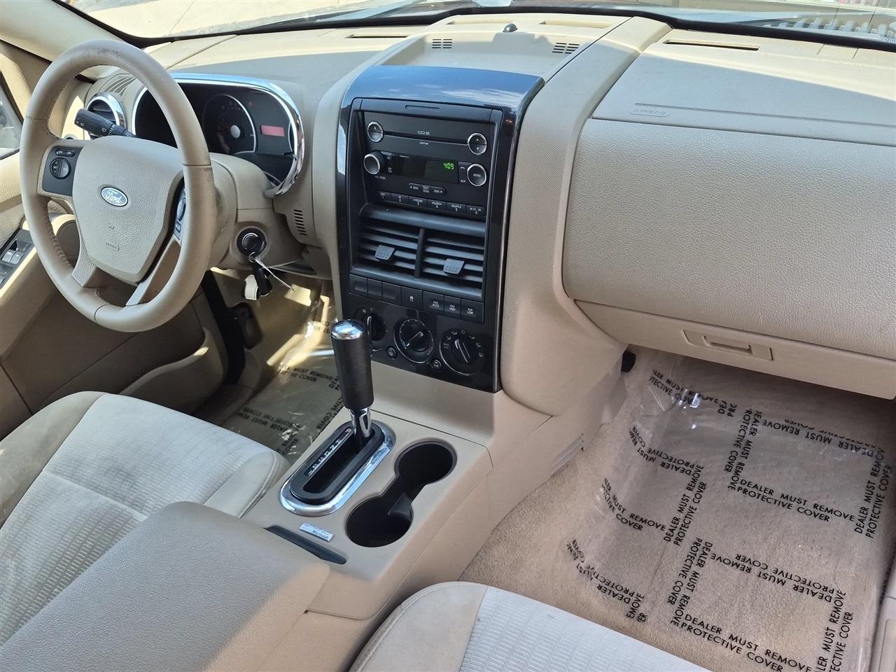 Ford Explorer XLT 4.0L 4WD 2008