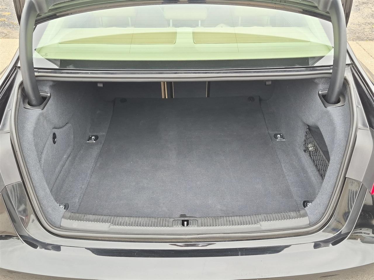 Audi A6  2012